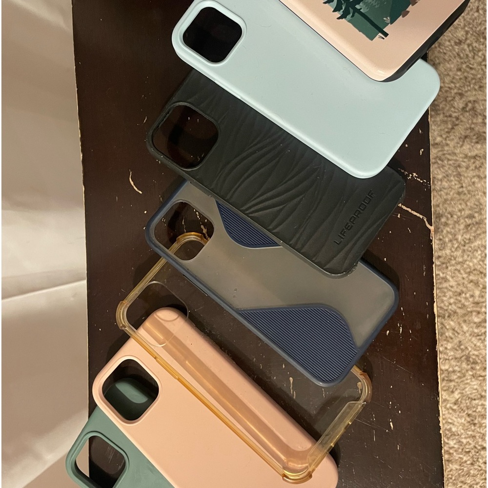 7 phone cases for iPhone 12 good condition